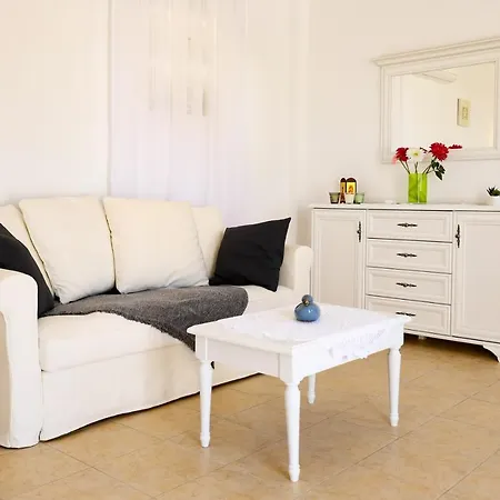 ,santorini Cycladic House For 4 Persons By Mps Сasa de vacaciones *