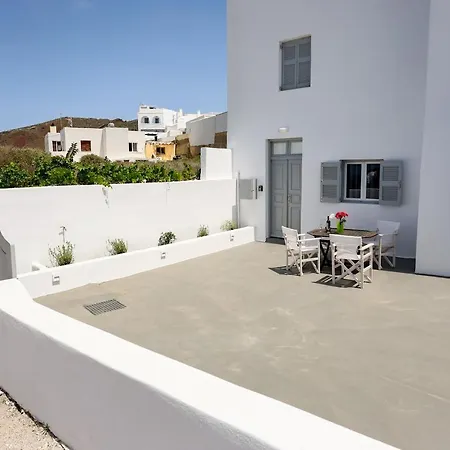 ,santorini Cycladic House For 4 Persons By Mps