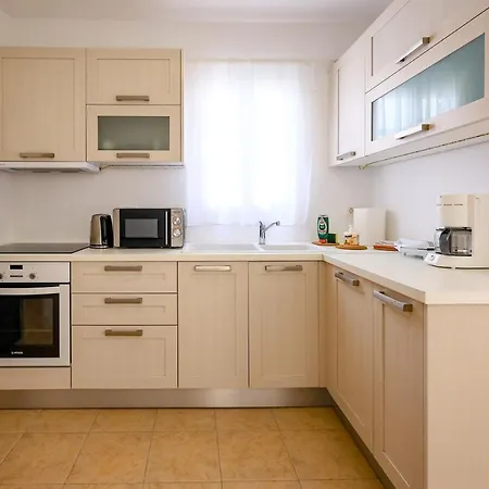 Сasa de vacaciones ,santorini Cycladic House For 4 Persons By Mps Oia (Santorini)