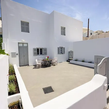 ,santorini Cycladic House For 4 Persons By Mps * Oia (Santorini)
